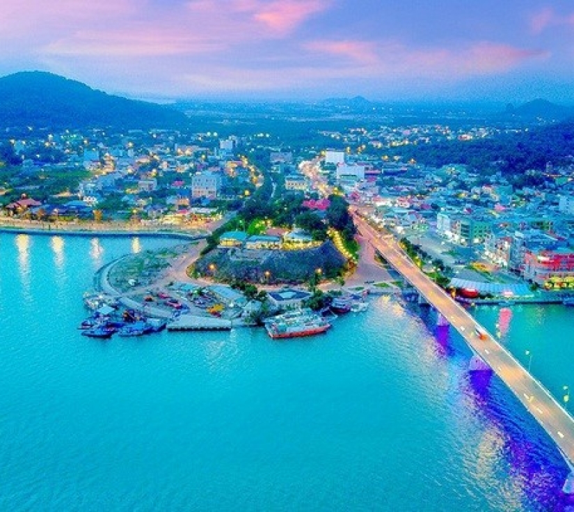CHÂU ĐỐC – HÀ TIÊN – PHÚ QUỐC